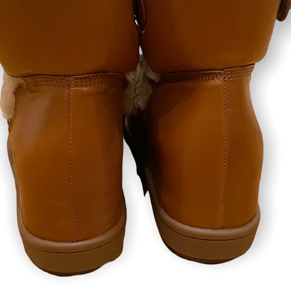 NEW COACH Women's Monroe Shearling Bootie size 8 - Picture 10 of 10